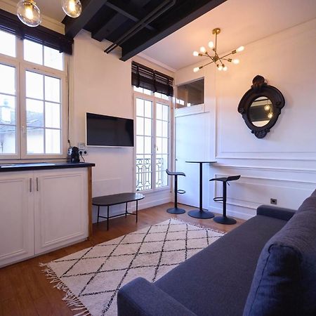 Un Studio Cosy Au Coeur De Paris 17 Batignolles , Monceau 外观 照片