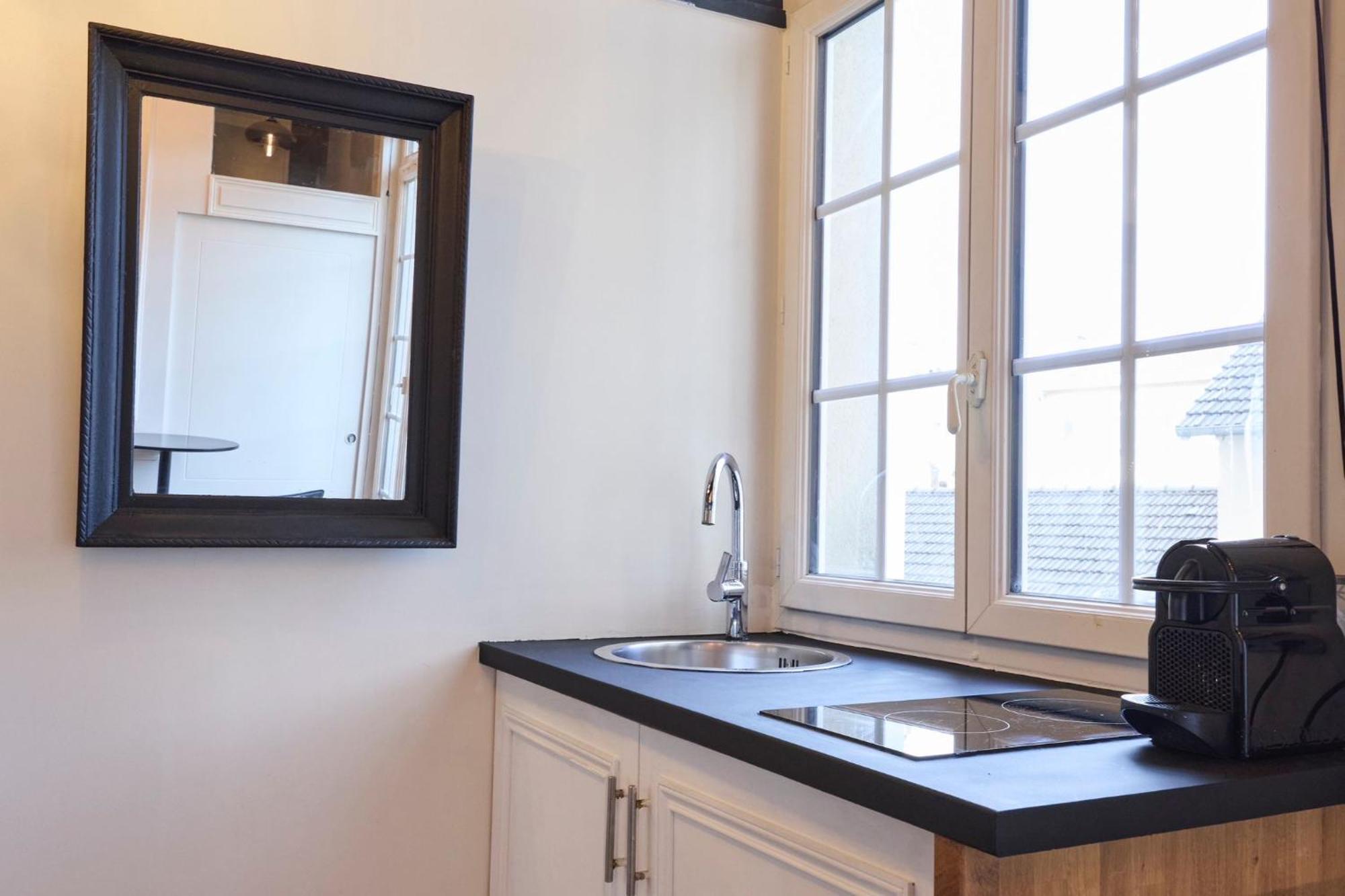 Un Studio Cosy Au Coeur De Paris 17 Batignolles , Monceau 外观 照片